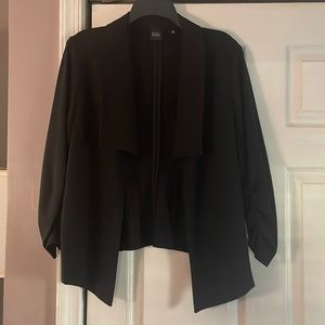 BLACK Saks Fifth Avenue open blazer. Large. NWOT